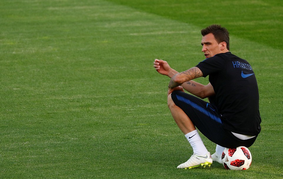 Mario Mandzukic điềm tĩnh trước tin đồn đến Man Utd