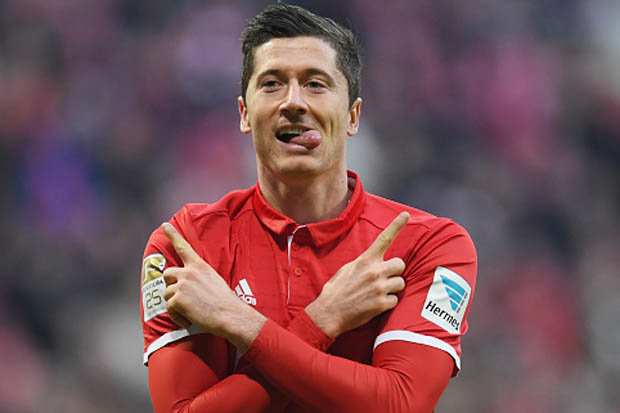 CEO Bayern đáp trả trước lời đề nghị 150 triệu euro cho Lewandowski - Bóng Đá