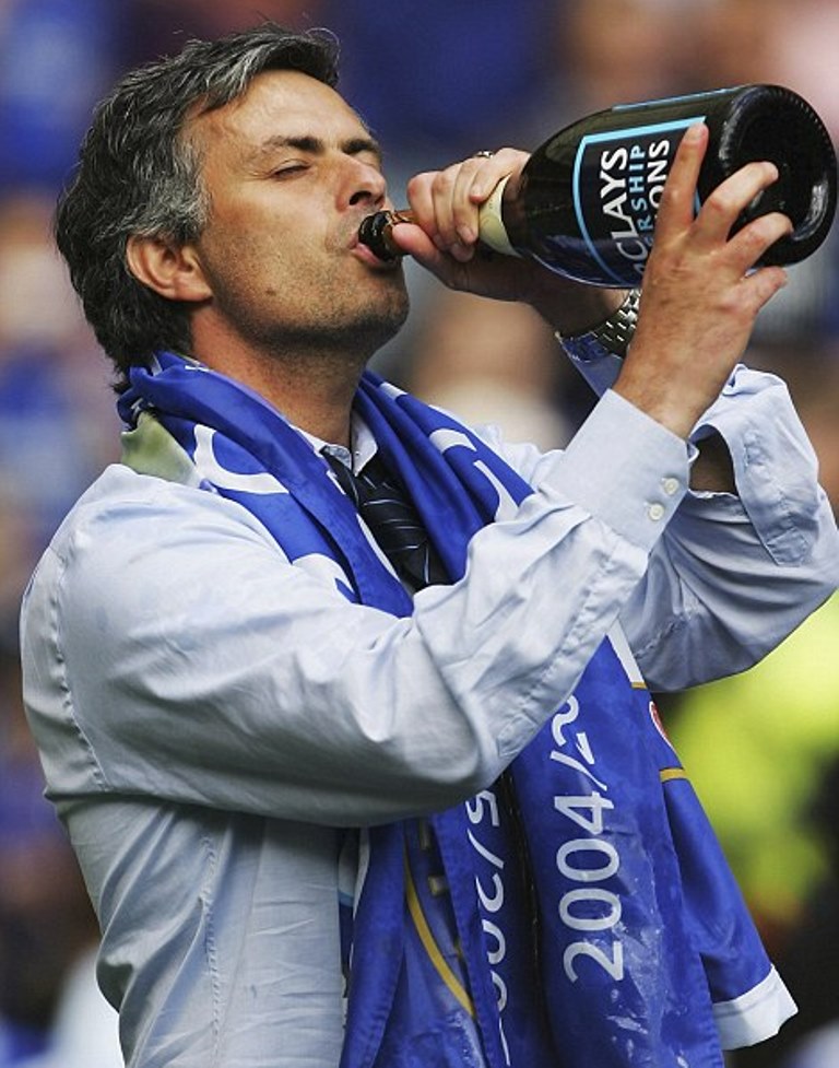 14 năm, Mourinho thay đổi quá nhiều - Bóng Đá