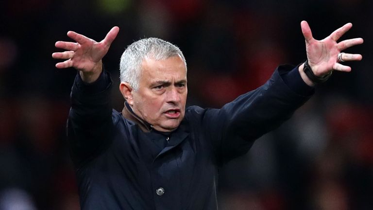 Ferdinand Mourinho chưa biết được đội hình mạnh nhất - Bóng Đá