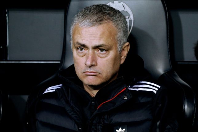 Sau trận Valencia, Mourinho chốt 3 cầu thủ đá chính trước Liverpool - Bóng Đá