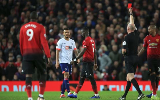Ảnh bài viết Xong! Man Utd ra quyết định cho tương lai của Eric Bailly