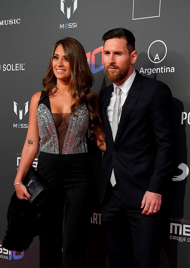 Messi dự sự kiện - Bóng Đá