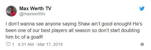 Shaw được khen hay nhất trận - Bóng Đá