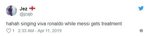 Messi đổ máu, fan Quỷ đỏ hát vang 'Viva Ronaldo