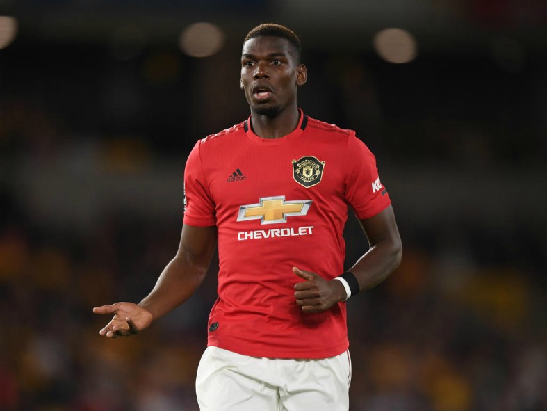 “Pogba Can’t even kick the ball properly” – These Man United fans in disbelief at star’s first half shocker against Rochdale - Bóng Đá
