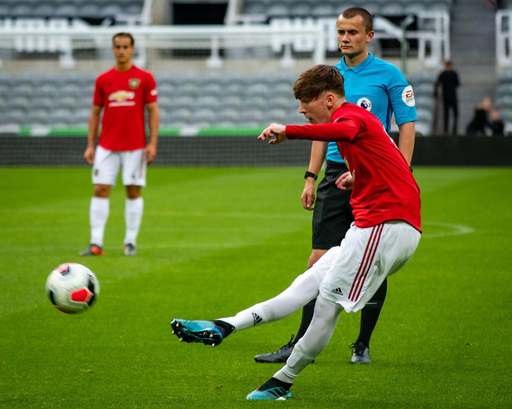 Manchester United fans react to James Garner's latest under-23 performance - Bóng Đá