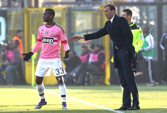 Massimiliano Allegri wants Patrice Evra on his coaching staff at Manchester United if he replaces Ole Gunnar Solskjaer - Bóng Đá