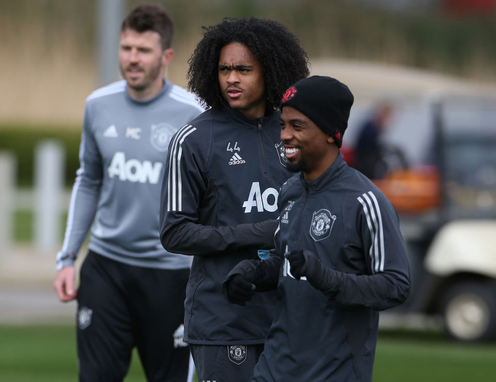 Solskjaer says he's working to convince Angel Gomes to stay at Manchester United - Bóng Đá