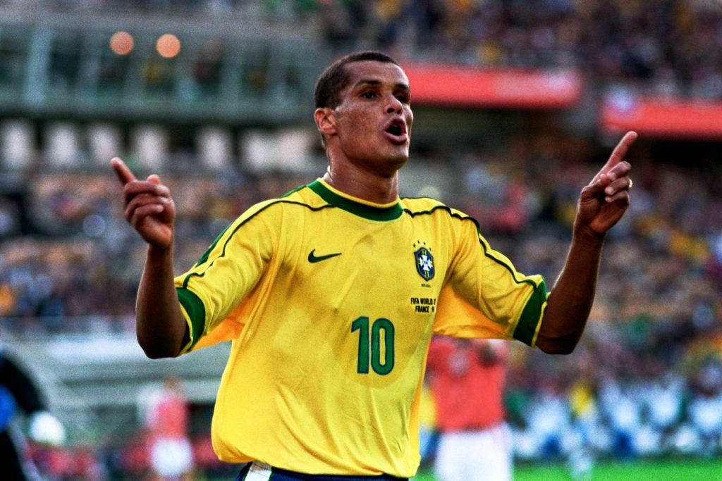 35-goal Brazilian legend reveals Manchester United dream during playing days - Bóng Đá