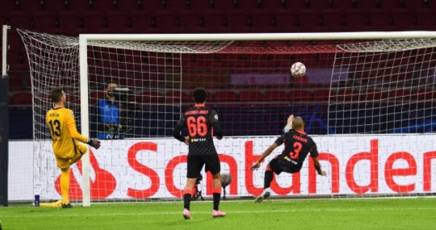 Liverpool's Klopp pleased with Fabinho's display in defence - Bóng Đá