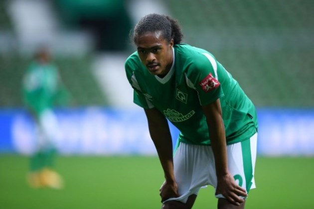 Werder Bremen play down fears over Tahith Chong’s lack of game time on loan from Manchester United - Bóng Đá