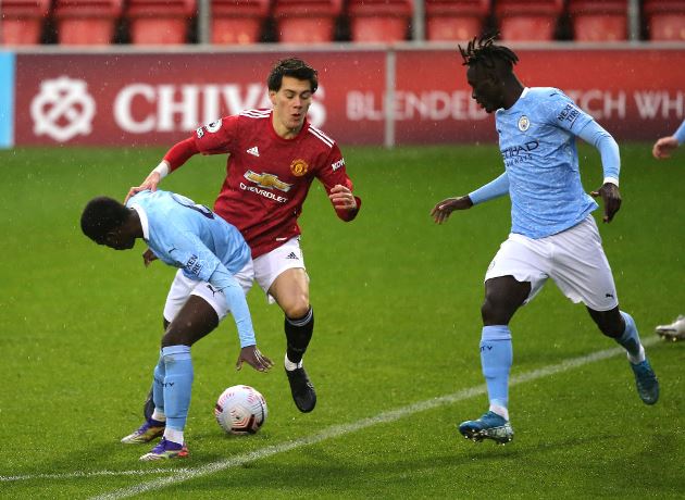 3 goals in 3 for Pellistri: Manchester United U23 held by ten-man City - Bóng Đá