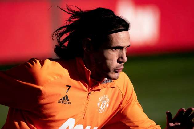 Edinson Cavani responds after Manchester United striker is hit with three-game ban and fine for Instagram post - Bóng Đá