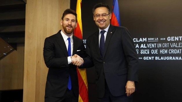 The details of Messi's last renewal in 2017 - Bóng Đá