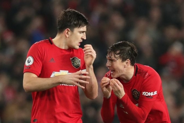 Maguire và Lindelof không thể thi đấu ăn ý với nhau.