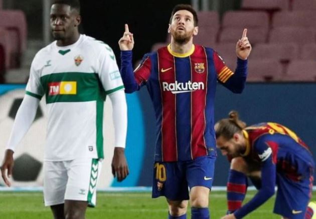 Messi soars past Suarez to become La Liga top scorer amid match-winning performance - Bóng Đá