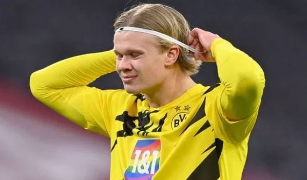 Erling Haaland told why he will suit Manchester United 'a lot better' than Man City - Bóng Đá