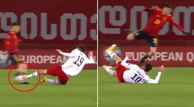 The horror tackle on Pedri which had Barcelona worrying - Bóng Đá