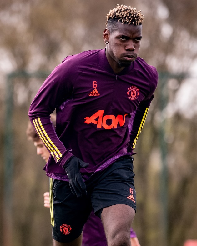 Paul Pogba vẫn rất quan trọng trong lối chơi của Man Utd. Lúc này, Quỷ đỏ đang nỗ lực đàm phán để giữ anh ở lại Old Trafford lâu dài.
