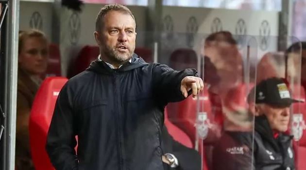 Hansi Flick sẽ rời Bayern vào cuối mùa.