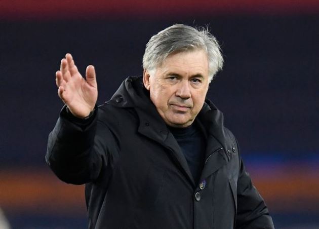 Carlo Ancelotti gives game away on Martin Odegaard possibly returning to Arsenal - Bóng Đá