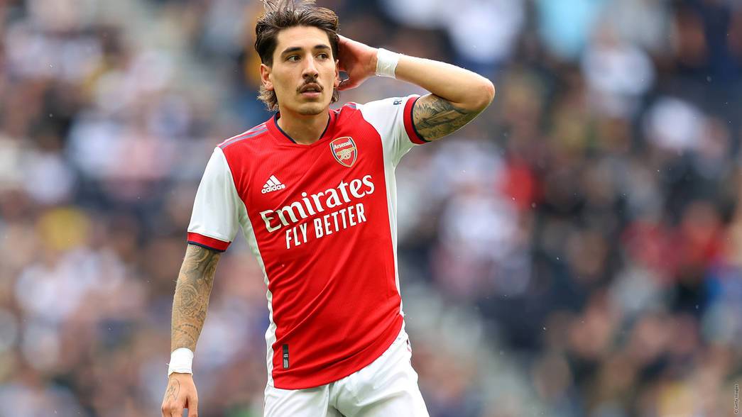 Bellerin rời Arsenal - Bóng Đá