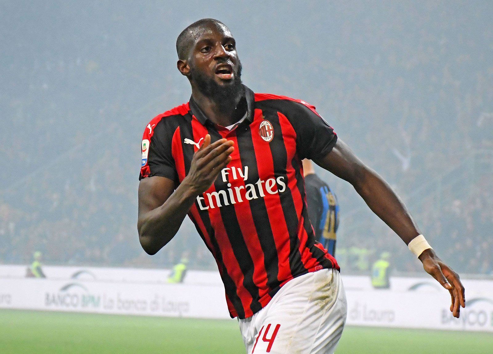 Tiemoue Bakayoko hé lộ lý do rời Chelsea - Bóng Đá