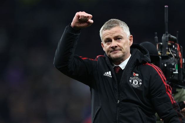 Paul Robinson Man United could sign Trippier in January after he what he's told his friends - pundit - Bóng Đá