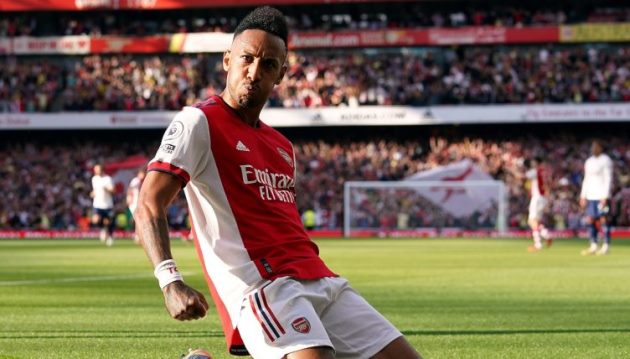 How Aubameyang’s Arsenal record compares with Thierry Henry’s - Bóng Đá