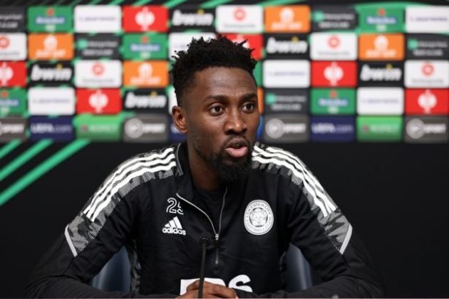 Wilfred Ndidi drops hint over Leicester future as Man Utd told transfer cost - Bóng Đá