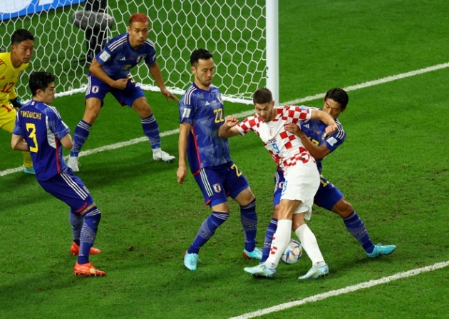 TRỰC TIẾP Nhật Bản 0-0 Croatia (H1): Tomiyasu mắc sai lầm chết người - Bóng Đá