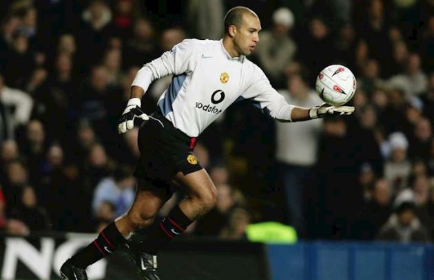 4 cầu thủ Man United chiêu mộ cùng Ronaldo năm 2003 thể hiện ra sao? - Bóng Đá