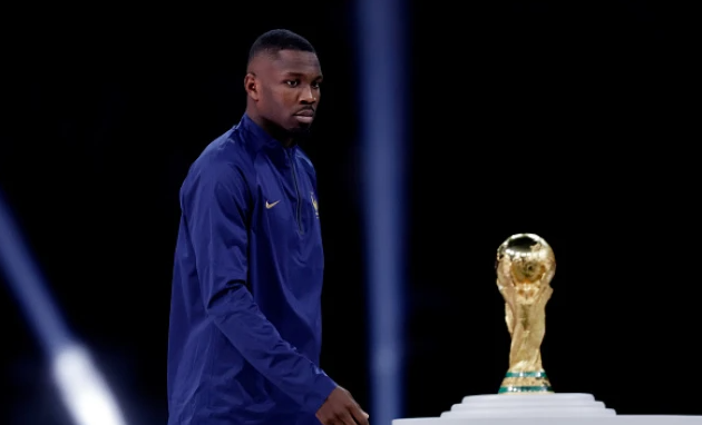 Kevin Campbell Arsenal should sign World Cup finalist and Chelsea outcast to replace Gabriel Jesus, says Kevin Campbell - Bóng Đá