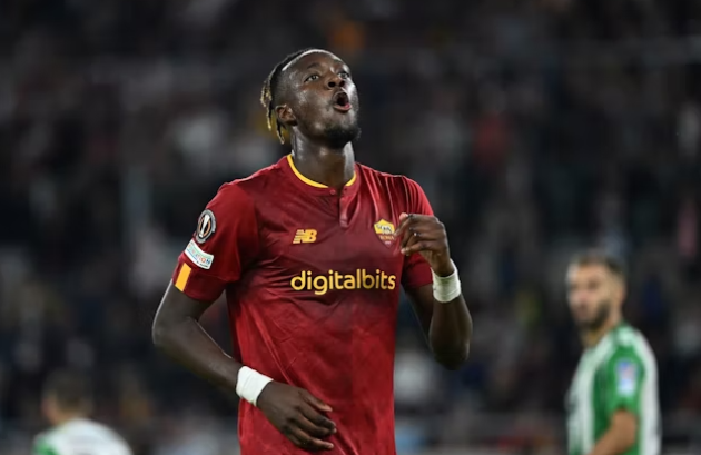 Manchester United 'weighing up January move for Tammy Abraham' - Bóng Đá