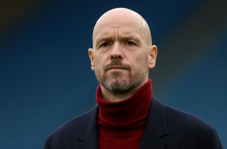Man Utd boss Erik ten Hag needs two new contracts sorted out after emphatic Leicester win - Bóng Đá