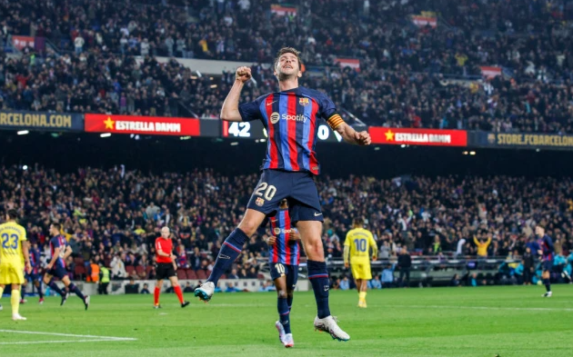Xavi hints at team selection for Barcelona’s huge trip to Manchester United - Bóng Đá