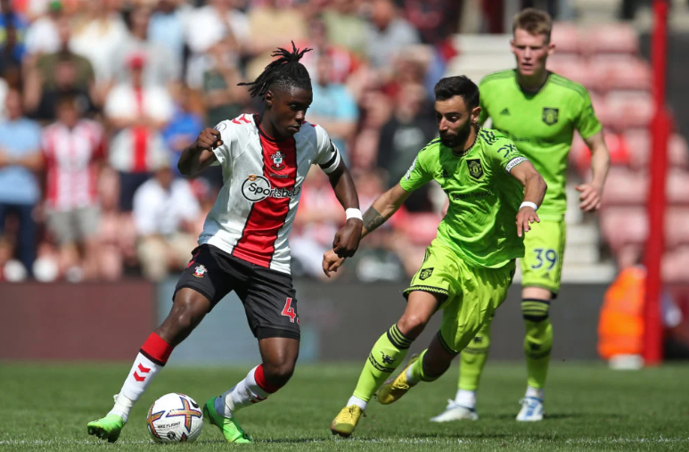 Manchester United ‘join race’ to sign Southampton whizkid Romeo Lavia - Bóng Đá