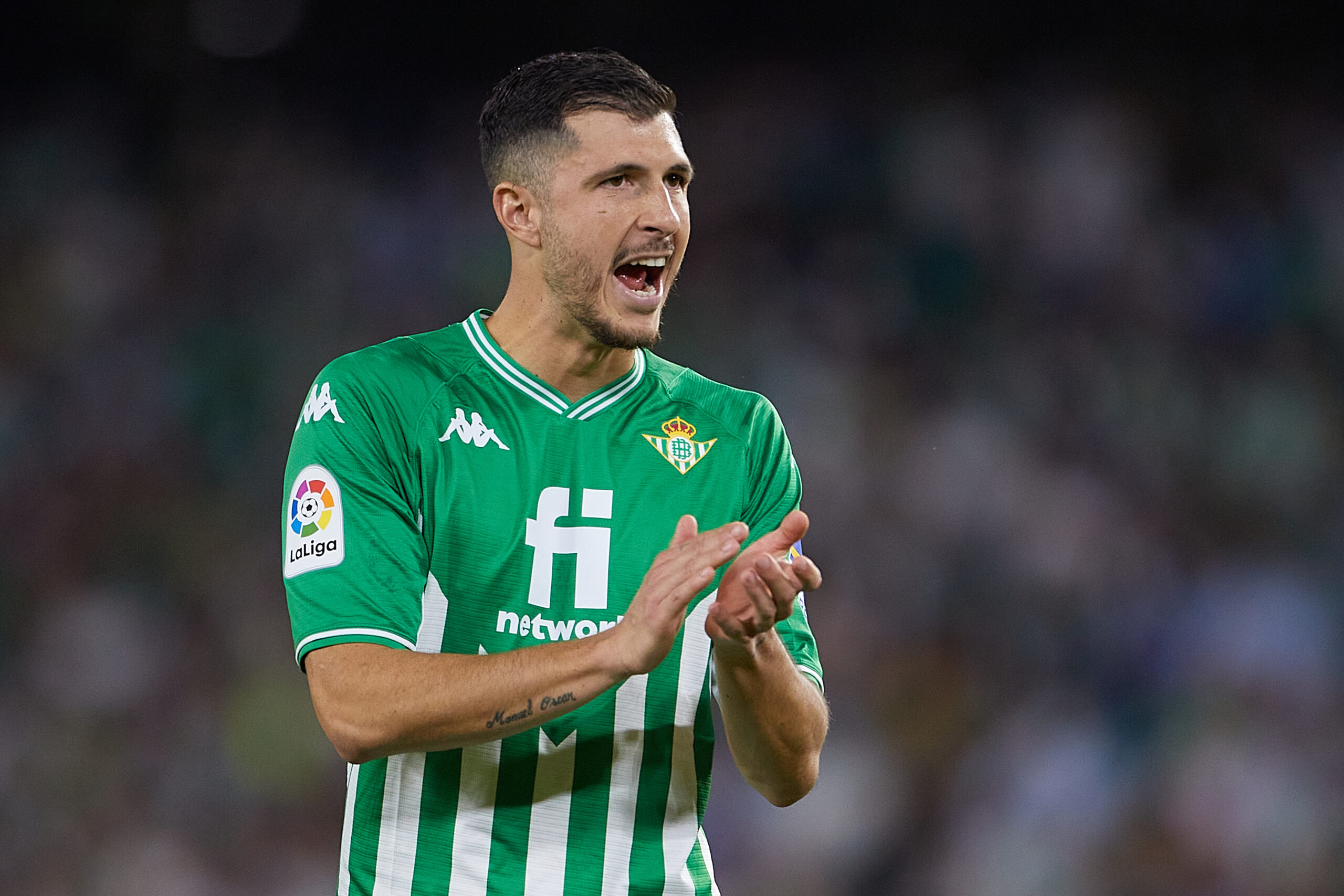Guido Rodriguez has talked up Real Betis's chances of turning their Europa League tie around - Bóng Đá