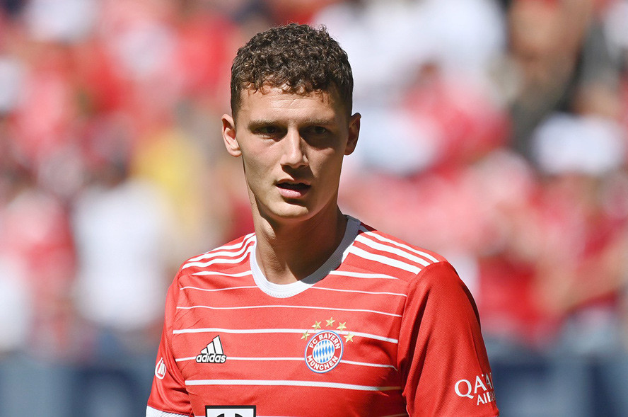 Real Madrid are interested in acquiring the services of 27-year-old Bayern Munich defender Benjamin Pavard. - Bóng Đá