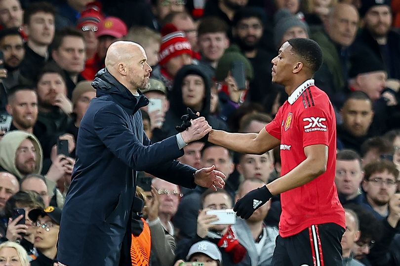 Erik ten Hag explains why Anthony Martial cannot complete 90 minutes for Manchester United - Bóng Đá