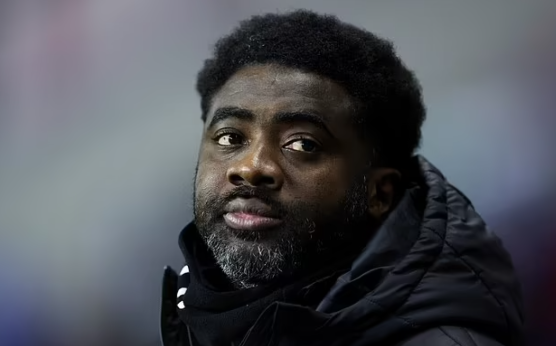 Kolo Toure claims Bukayo Saka has 'everything' and would walk into Arsenal's Invincibles team - Bóng Đá