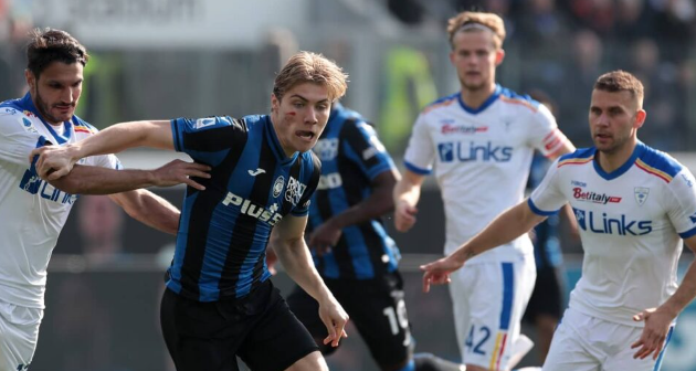 The Times, MU are hot on the trail for Atalanta frontman Rasmus Hojlund. - Bóng Đá