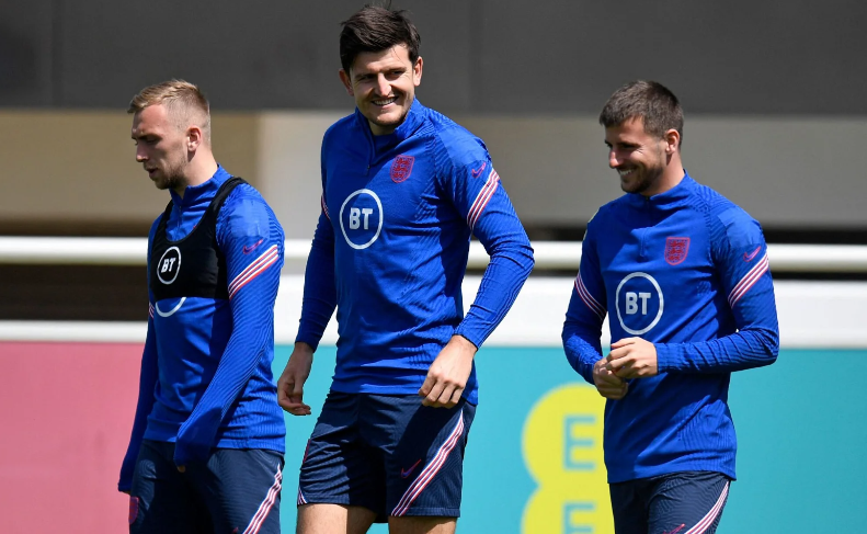 Man United ‘could offer’ 30-year-old as part of player-plus-cash ‘transfer package’ for Chelsea’s Mason Mount - Bóng Đá