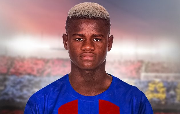 Mikayil Faye chuẩn bị đến Barca.