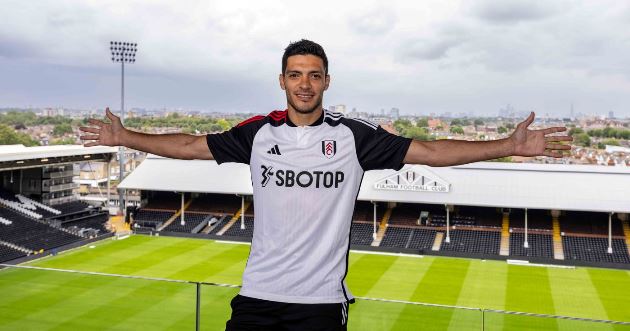 Raúl JiménezOfficial, confirmed. Raúl Jiménez signs as new Fulham player on £5.5m from Wolves. ⚪️⚫️