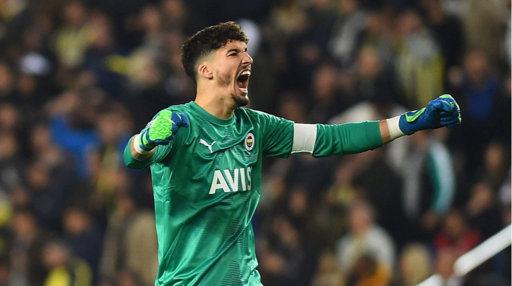Altay Bayindir chỉ có giá 6 triệu euro.