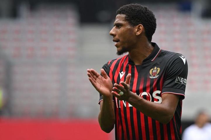 Nice manager breaks silence on Jean-Clair Todibo links to Manchester United - Bóng Đá