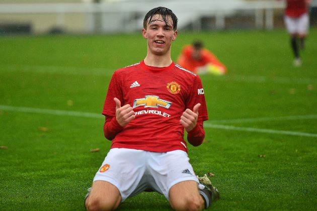 Charlie McNeill joins on loan from Man United - Bóng Đá