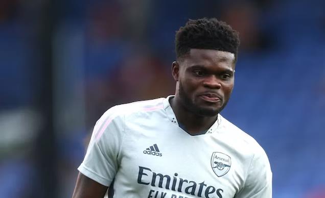 Arsenal's Thomas Partey 'ruled out for six weeks with groin injury' - Bóng Đá